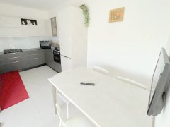 INDEPENDENT APARTMENT WITH GARDEN AND PARKING SPACE - 6