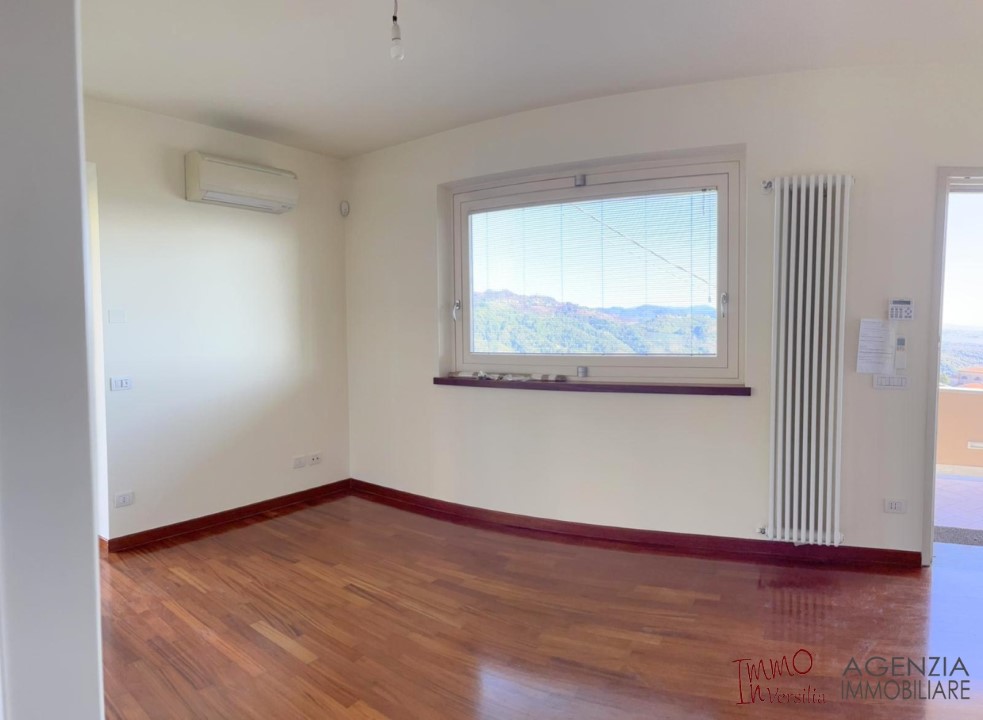 Villa a schiera Massarosa LU1360633