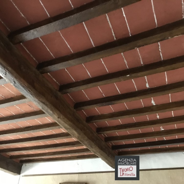  massarosa vendita quart: valpromaro immo in versilia