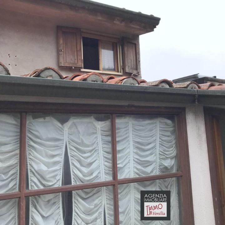 Villa MASSAROSA vendita  Valpromaro  Immo In Versilia